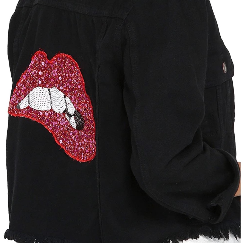 Cropped Denim Jacket, sequin lip design